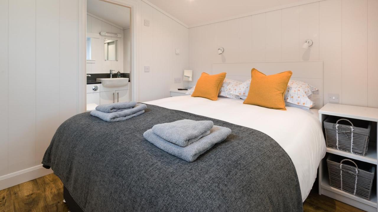 Tayview Lodge *